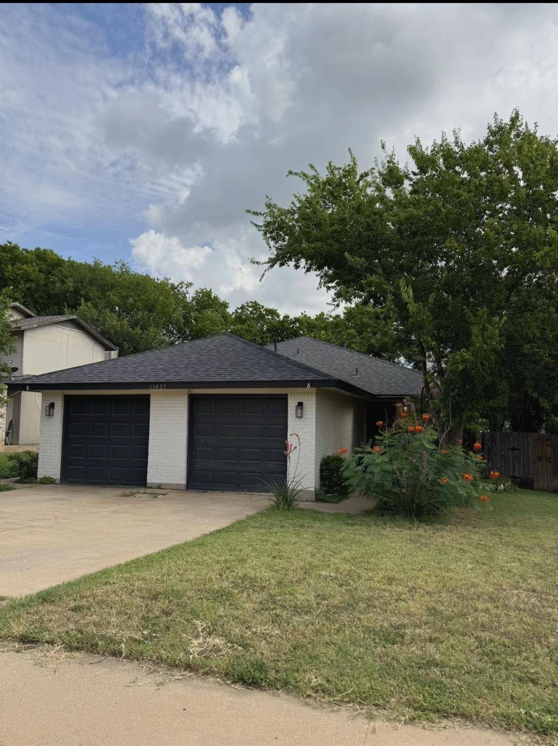 11427 Ptarmigan DR #A, Austin, TX 78758