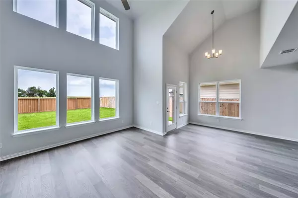 Taylor, TX 76574,517 Teasley DR