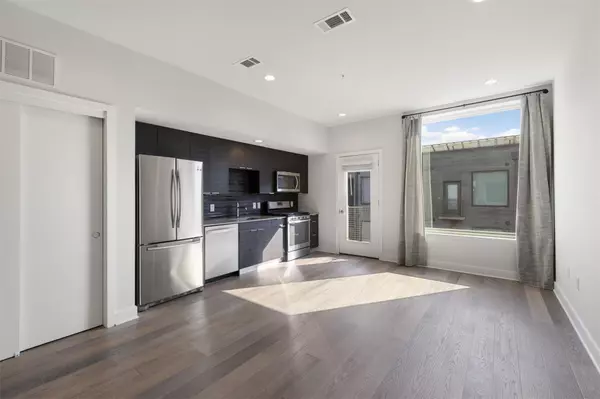 1800 E 4th ST #327, Austin, TX 78702