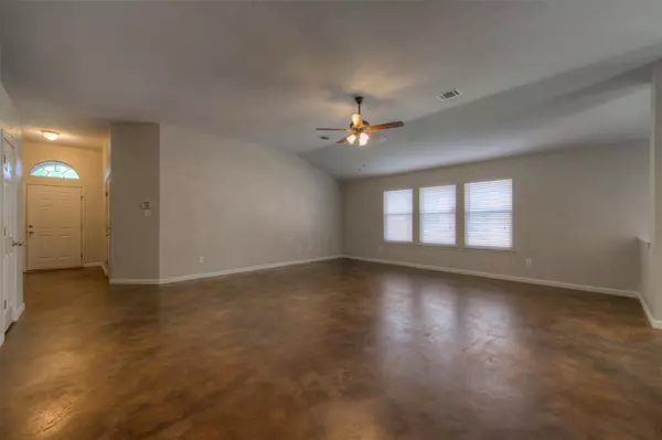 Buda, TX 78610,290 Middle CRK