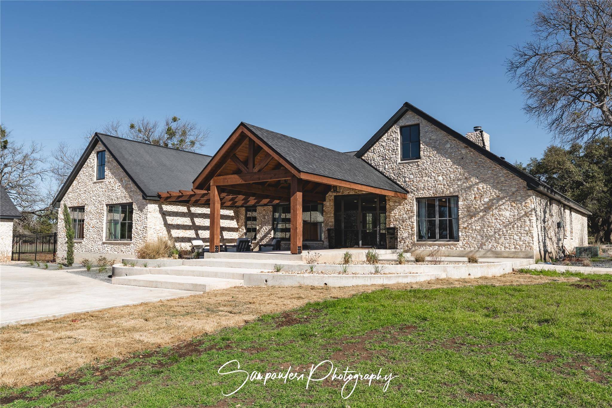 1000 Lightning Ranch RD, Georgetown, TX 78628