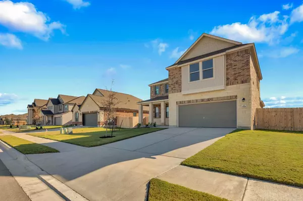 Manor, TX 78653,15101 Kiger Mustang DR