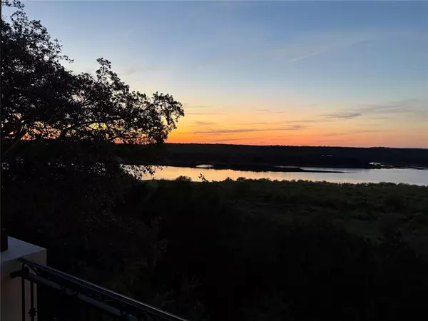 Spicewood, TX 78669,633 Wesley Ridge DR