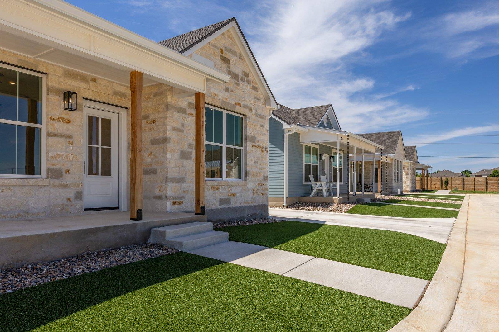 Fredericksburg, TX 78624,802 S Creek ST #121