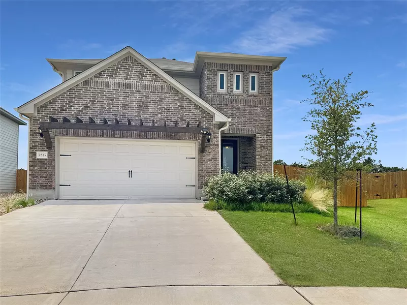 2529 Roosevelt RD, Leander, TX 78641
