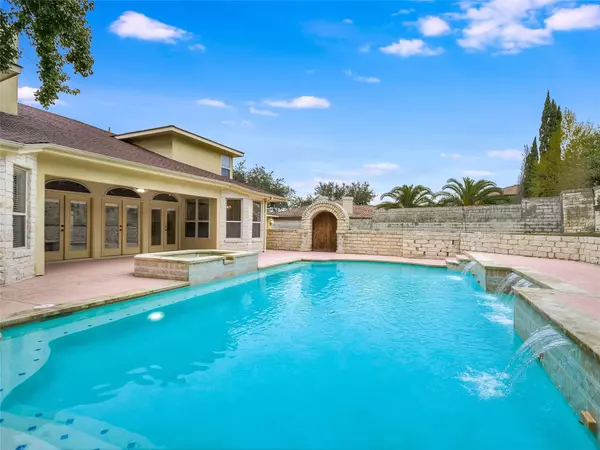 Lakeway, TX 78734,1014 CHALLENGER