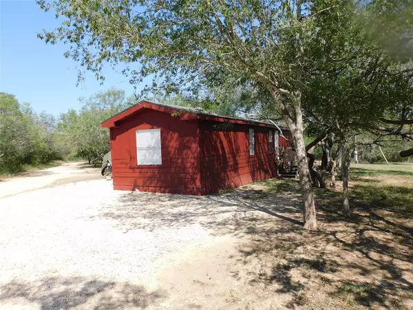 Dale, TX 78616,136 Bullfrog Holler RD