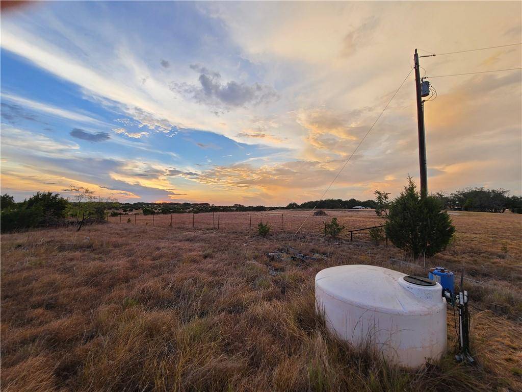 Briggs, TX 78608,207 County Road 229