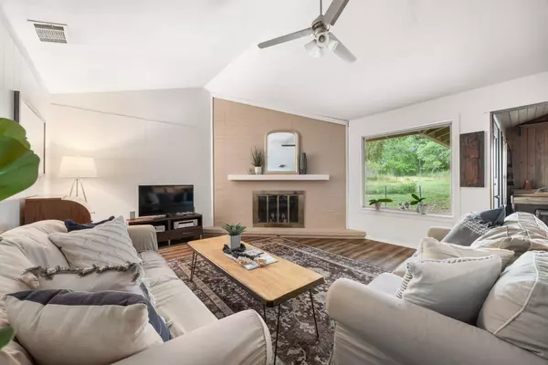 Austin, TX 78737,8604 Granada Hills DR