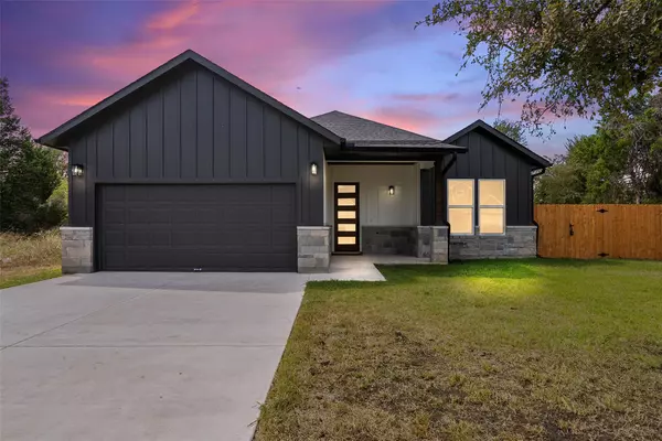 Bastrop, TX 78602,353 Nene LN