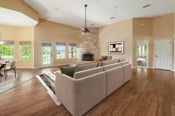Bastrop, TX 78602,147 Konahuanui LN