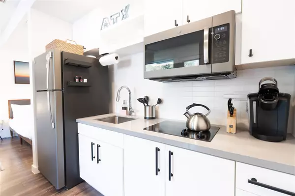 Austin, TX 78702,49 Navasota ST #102