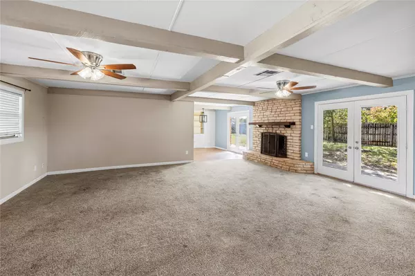 Marble Falls, TX 78654,1401 Brazos ST