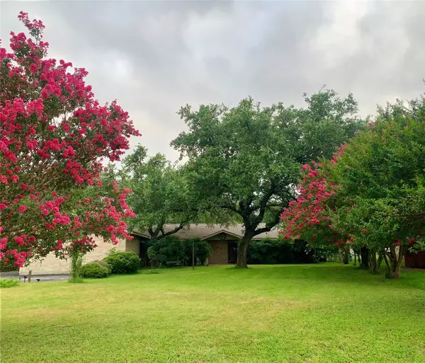 Lakeway, TX 78734,126 Lido ST