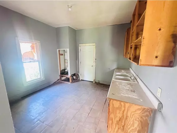 Calvert, TX 77837,518 E Townsend ST