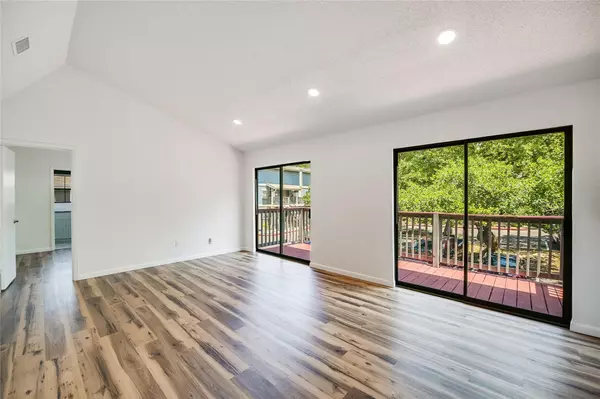 Austin, TX 78704,2215 Post RD #2036