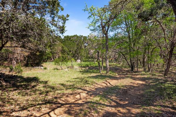 1725 Cripple Creek Stage RD, Dripping Springs, TX 78620