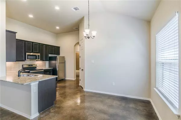 Buda, TX 78610,153 Samuel DR #B