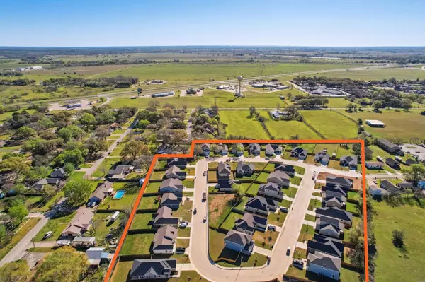 Smithville, TX 78957,109 Callie ST