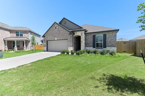 Elgin, TX 78621,14401 Tawny Eagles CT