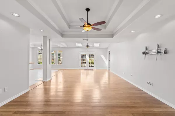 Marble Falls, TX 78654,703 Amy CIR