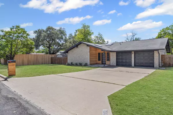 Austin, TX 78745,2007 Matthews LN