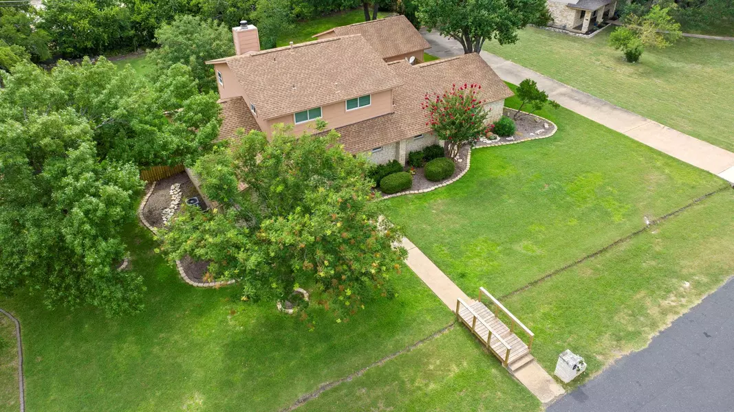 2702 Double Tree ST, Round Rock, TX 78681