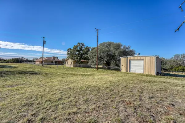 Lampasas, TX 76550,2334 CR 105