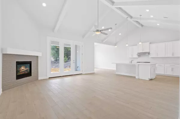 102 Majestic Arroyo WAY, Lakeway, TX 78738