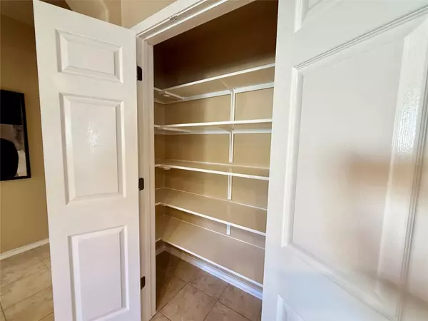 Buda, TX 78610,264 Serene HOLW