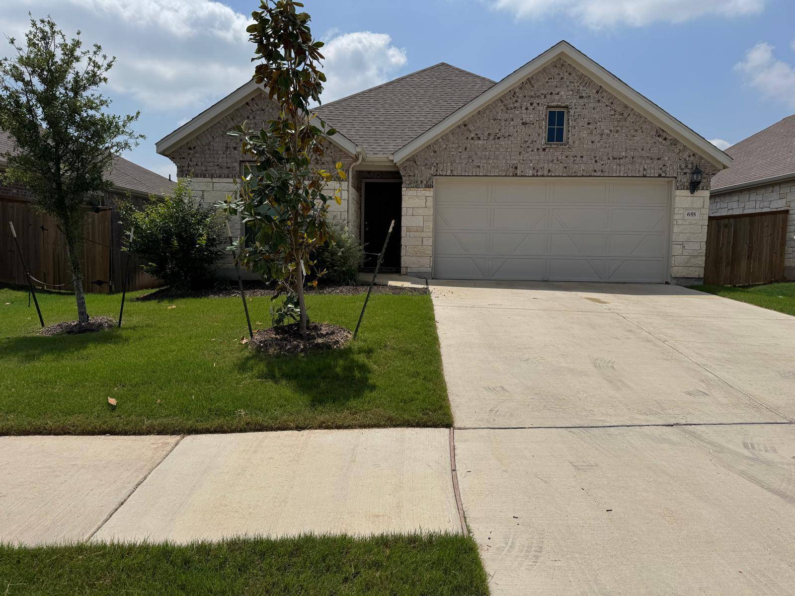 655 Windbrook DR, Georgetown, TX 78628