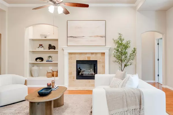 Austin, TX 78749,6900 Via Ricco DR