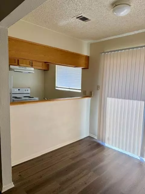 Austin, TX 78741,2803-B Parker LN