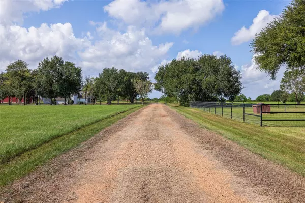 Sealy, TX 77474,1713 Woody LN
