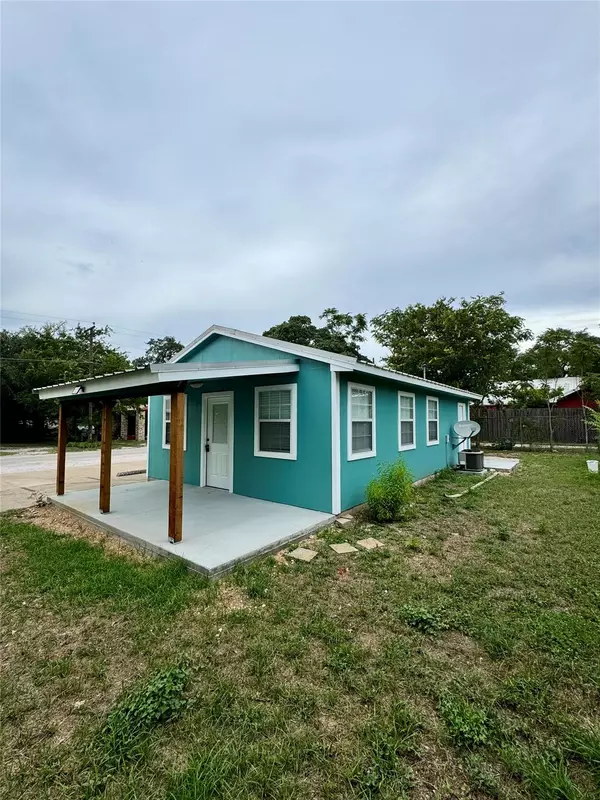 143 N West ST, Bertram, TX 78605