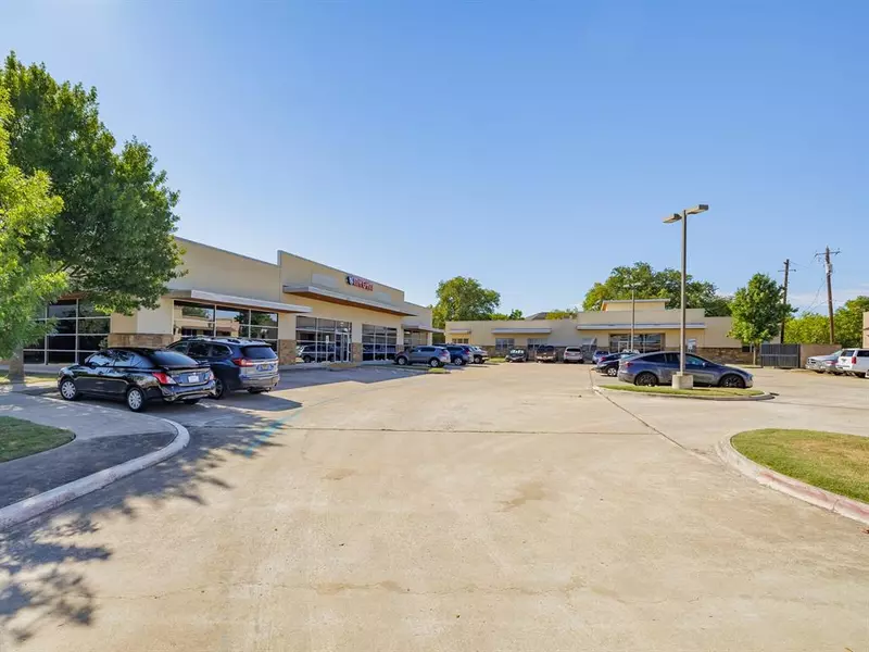 5307 W Highway 290 #10, Austin, TX 78735