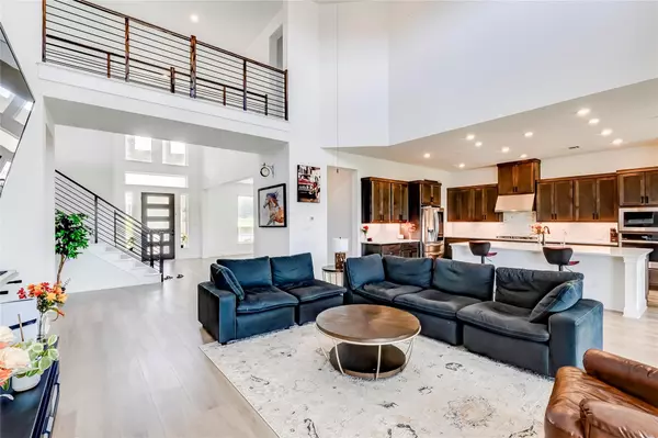 462 Old Stone RD, Austin, TX 78737