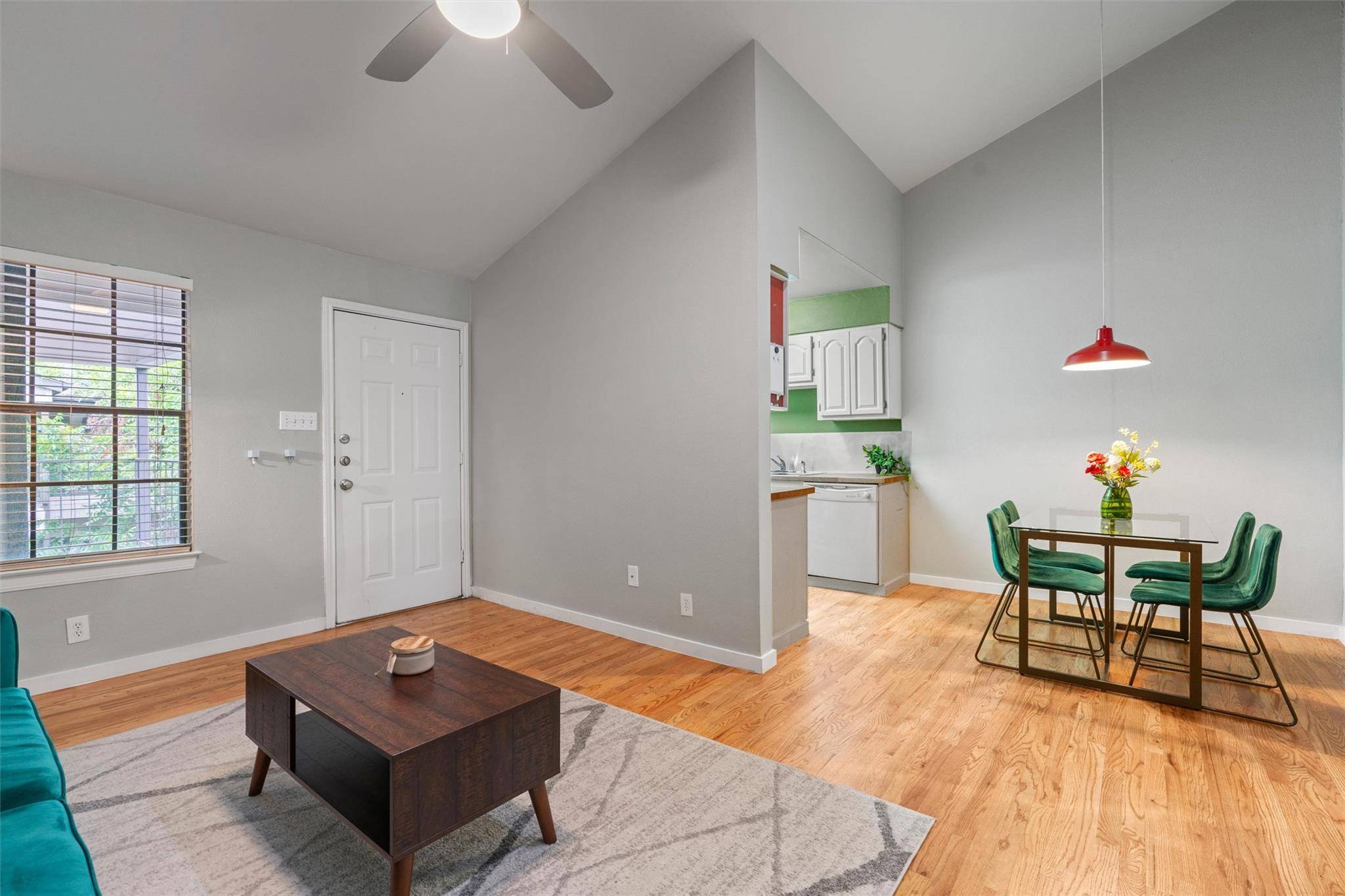 Austin, TX 78705,203 E 31st ST #304