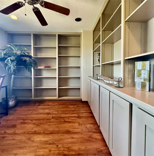 Spicewood, TX 78669,20815 Colorado DR W