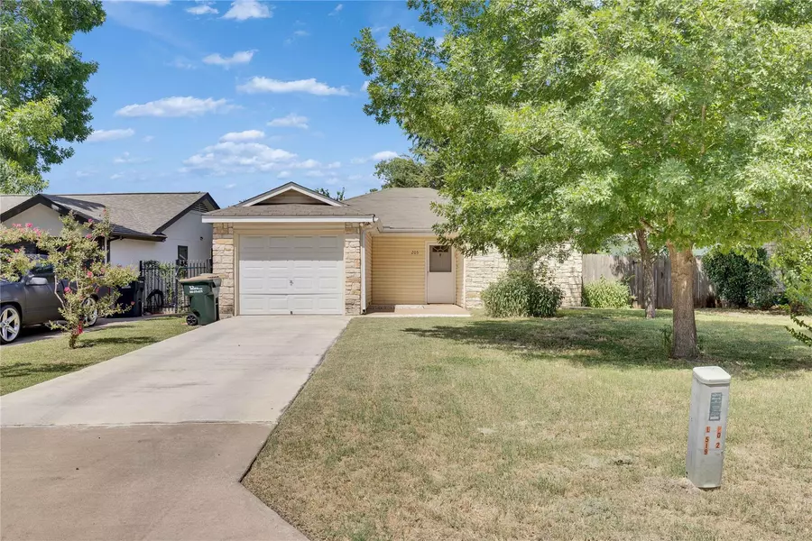 205 Carol CT, Georgetown, TX 78626
