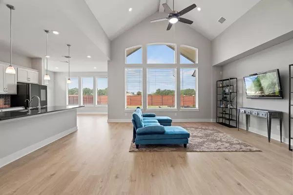 Georgetown, TX 78633,2112 Tobiano TRCE