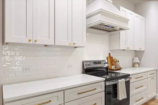 Bastrop, TX 78602,136 E Pauwela LN