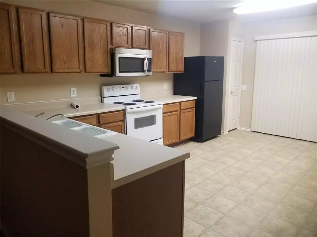 Austin, TX 78741,1516 Anise DR
