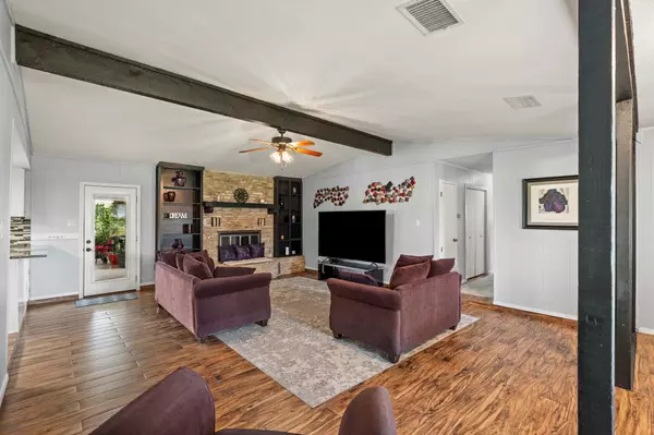 Buda, TX 78610,130 Hy RD