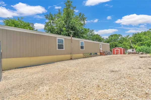 Bartlett, TX 76511,341 SW Front ST