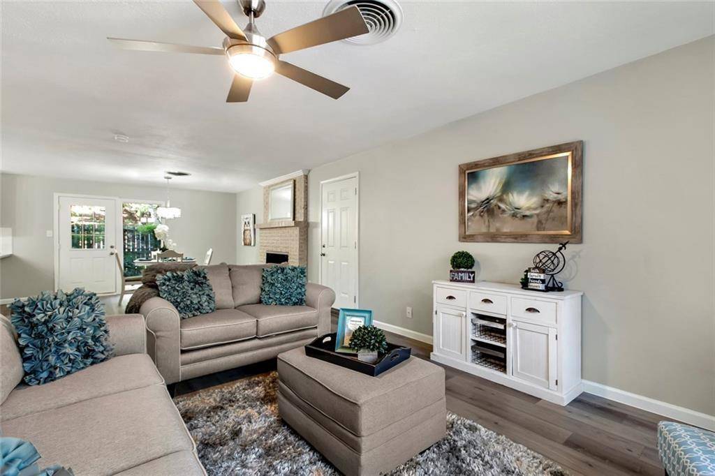 Austin, TX 78757,6110 Bullard DR #B