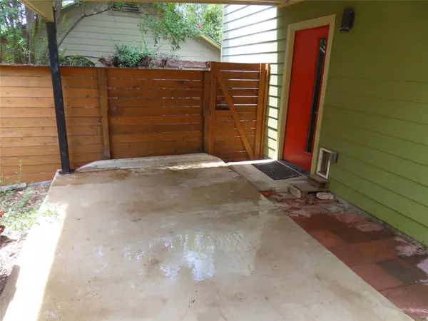1309 Singleton Ave #2, Austin, TX 78702