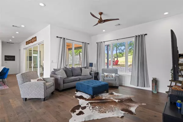 Point Venture, TX 78645,418 Venture BLVD S