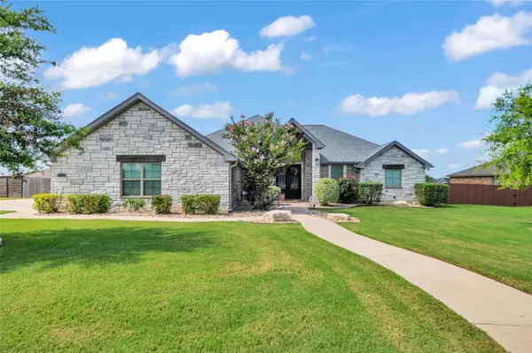 8219 Collins Creek DR, Salado, TX 76571