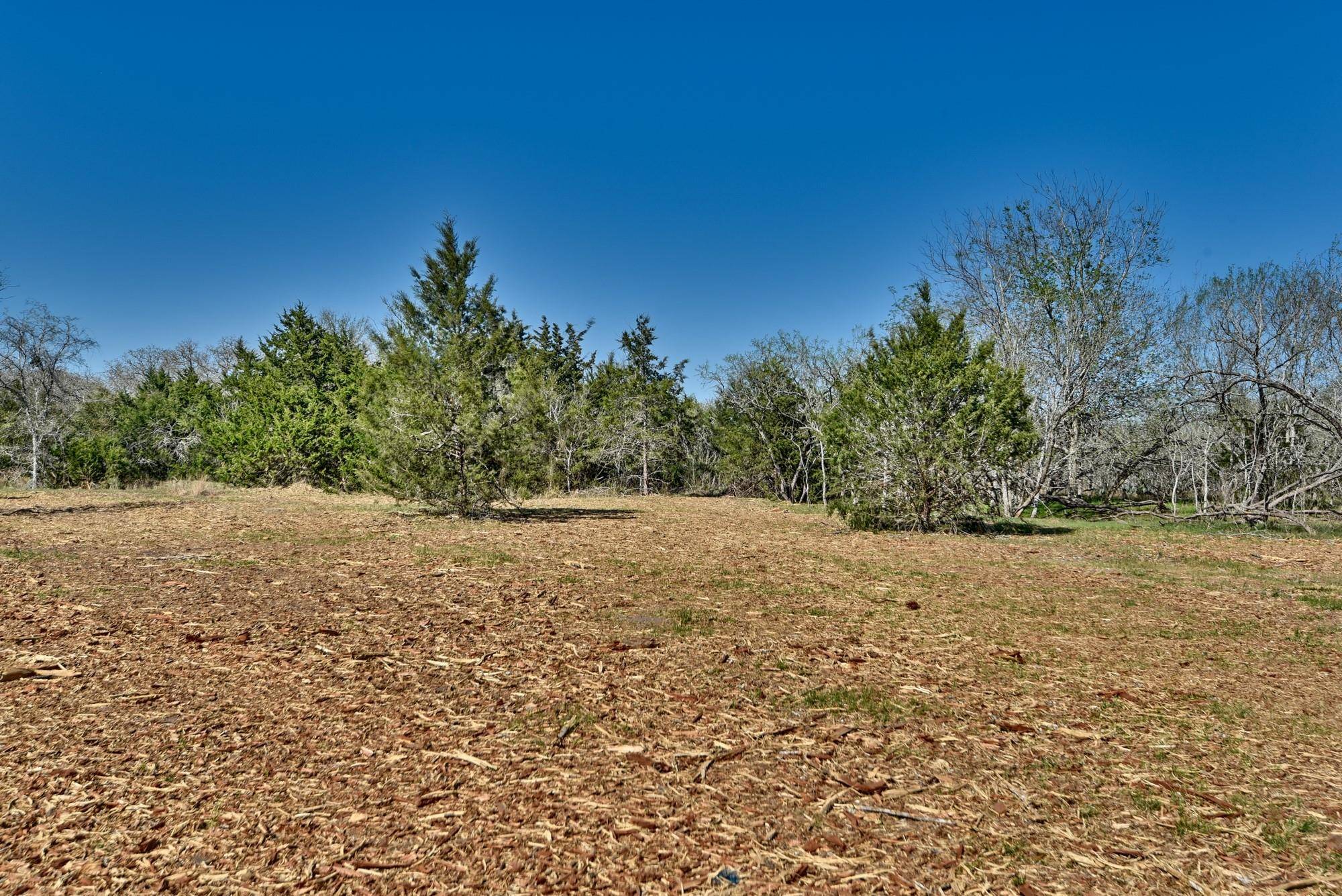 Flatonia, TX 78941,4253 N HWY 95 HWY